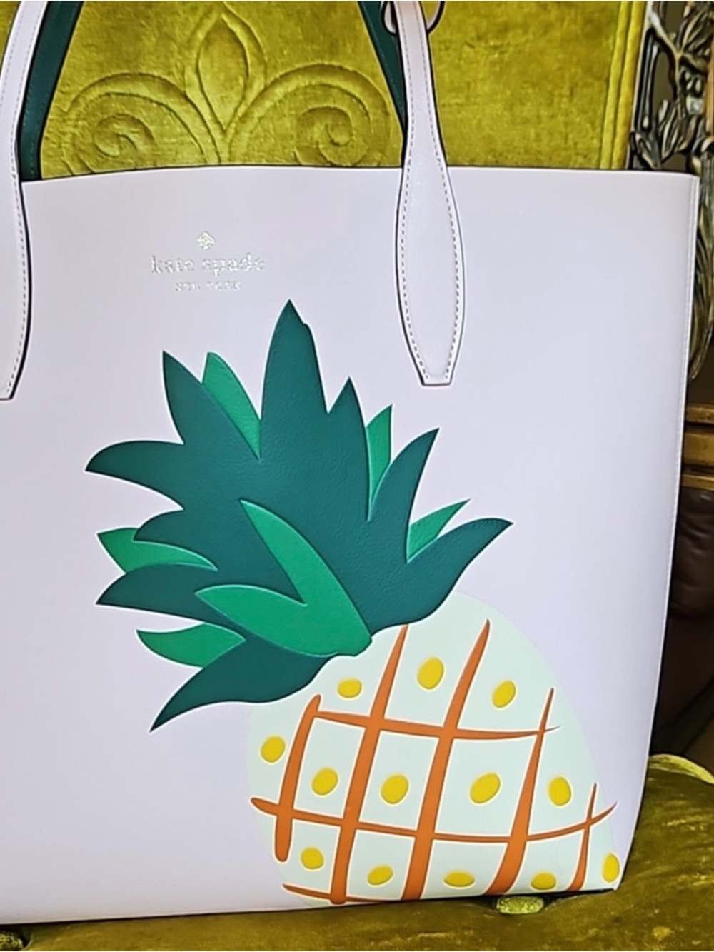 Kate Spade Colada Pineapple Reversible Tote + Pouch ~ NWOT - Picture 4 of 7